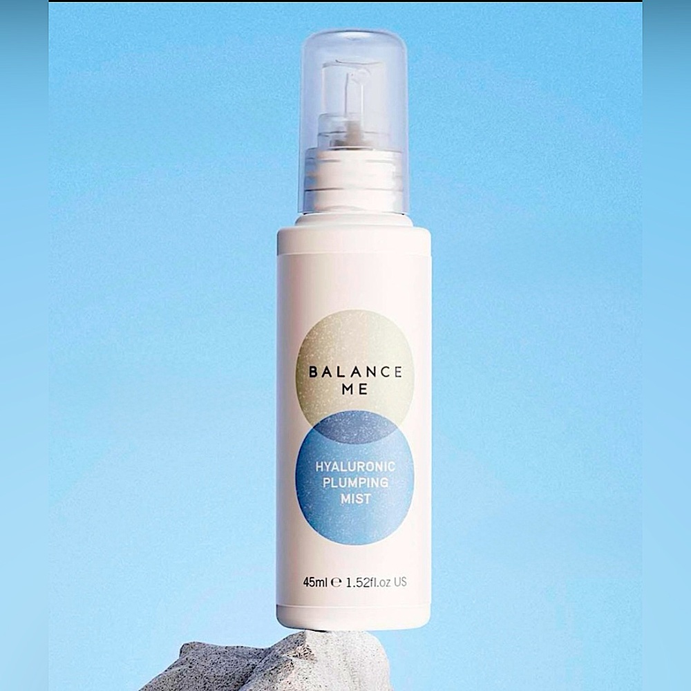 BALANCE ME HYALURONIC PLUMPING MIST, NEW